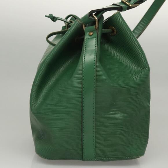 LOUIS VUITTON Epi Petit Noe Shoulder Bag Green M44104 - Picture 3 of 16